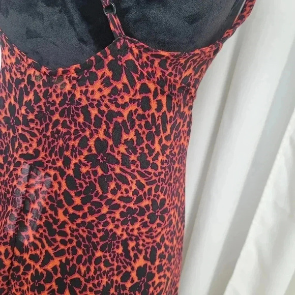 NWT AMERICA and BEYOND Lace-Up Back Red Tiered Sheer Maxi Dress Cover up M - Picture 6 of 11